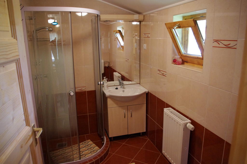 Horváth Kert Vendégház Zirc Chambre photo